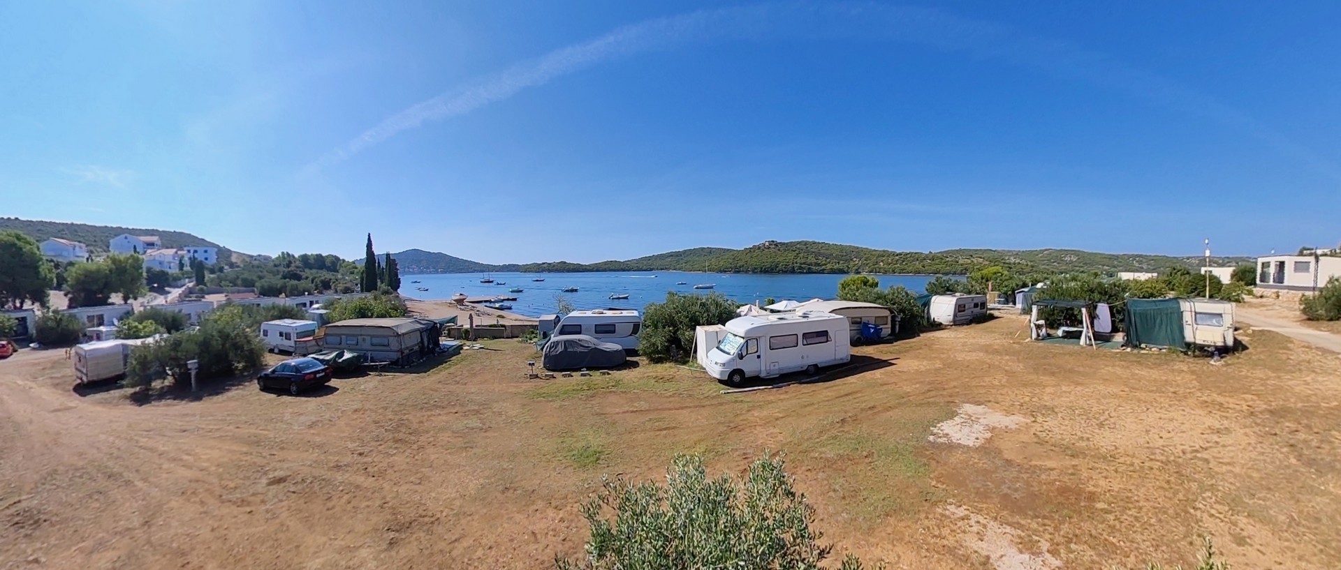 Autocamp Jazina | Tisno