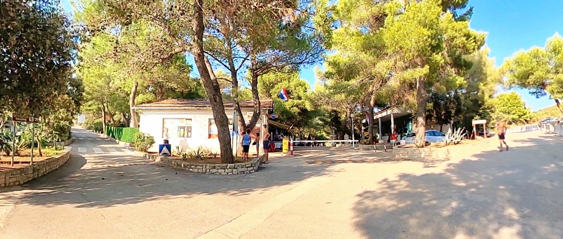 Reception | Autocamp Jazina | Tisno