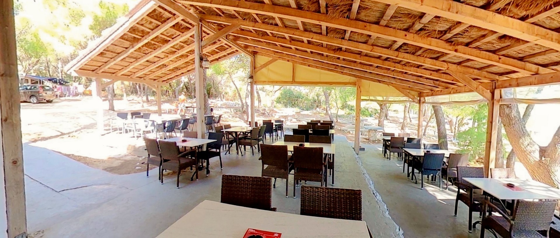 Autocamp Jazina | Tisno